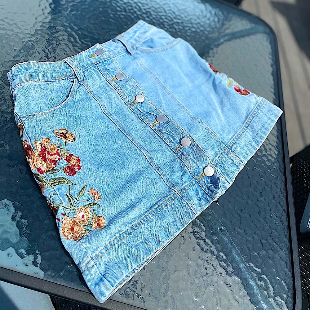 Denim Skirt with Floral Embroidery